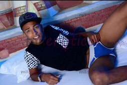 SOY EL CJICO AARDIENTE OARA TI PARA CUNPMIR TUS FANTAVIAS Y PARARLA RICO - FOTO 5