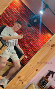 NUEVO EN LA CIUDAD JOVEN DOMINANTE, NO DEJES QUE MI APARIENCIA TE ENGAÑE - FOTO 3