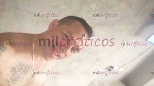 PAREJA EXTROVERTIDA MUY CALIENTE HOMBRE MADURO CON NENA JOVEN - FOTO 6