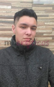 MEU NOME É GABRIEL TENHO 27 ANOS 2 METROS DE ALTURA - FOTO 2