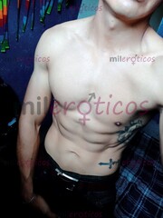 CHICO SEXI Y VERGON FELIZ DE COJERTE Y CUMPLIR TUS MAS ENFERMAS FANTASIAS - FOTO 7