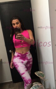 NIÑA SEXI CUERPO DE GYM MORENA MUY CALIENTE - FOTO 7