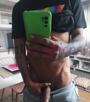 JEANPIER NUEVO EN TU CIUDAD DE PASO POR POCOS DÍAS CON DELICIOSOS 20 CM DE VERGA - FOTO 2