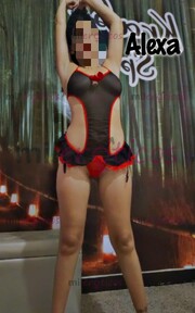 ALEXA DELICIOSA VEN Y ECHAME LA LECHE EN LA BOCA TE HAGO UNA GARGANTA PROFUNDA - FOTO 9