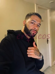 BONITO CHEIRO BEM APRESENTÁVEL, PERFUMADO, BEM VESTIDO, GURI DE ALTO NÍVEL. - FOTO 8