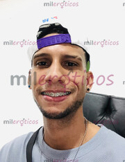UN CHICO MALO ASEADO LISTO PARA PENETRAR ESOS CULOS Y VAGINAS TODAS SUS FANTASIS - FOTO 1