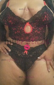 COMPLACIENTE TETONA XXX EN PROMOCION HOY - FOTO 1