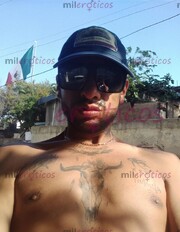 SEXY CHACAL CON RIKO VERGÓN GRANDE Y GRUESO CALIENTE A LA ORDEN PARA COMPLACERTE - FOTO 3