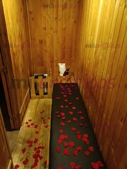 ARE YOU LOOKING FOR A RICH AND DELICIOUS MASSAGE FOR YOURSELF? - FOTO 7