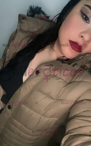 CHICA COMPLETAMENTE REAL CACHONDA CON MUCHAS GANAS - FOTO 9