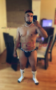 CHACAL MORENO DISCRETO MAMADOR Y CACHONDO - FOTO 4