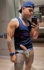ANDO DE PASO. MAN VERSÁTIL TATTUADO CON BUENA VERGA - FOTO 3