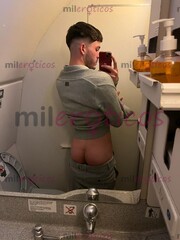 HOLA, SOY CAMILO, CHICO DELGADO COMPLACIENTE PASIVO - FOTO 3