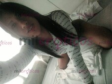 PEQUEÑA TRAVIESA MUY COMPLACIENTE EROTICA - FOTO 1