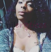 ARDIENTE MORENA DISPONIBLE PARA CUMPLIR TUS FANTASÍAS - FOTO 2
