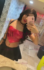 PAULINA CARIÑOSA Y CANDENTE, DELGADA, FEMENINA, SENSUAL Y COMPLACIENTE - FOTO 1