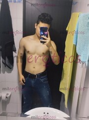 CHICO JOVEN ATIENDE TUS DESEOS MÁS PROFUNDOS - FOTO 1
