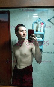 BAILARIN, HORRY Y DISPUESTO A MUCHAS COSAS - FOTO 3