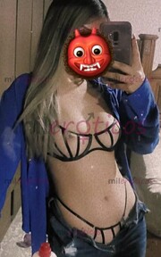ARI FLAQUITA DISPUESTA A CUMPLIR TODAS TUS FANTASÍAS - FOTO 3