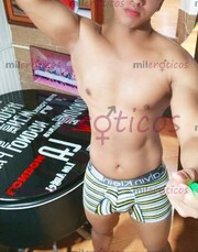 ANDAS CON EL CULO ATASCADO DE DULCES CON GANAS DE MAMAR CON ESE CULO Y CON ESA B - FOTO 9