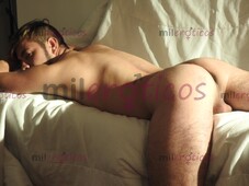 POLLITO PASIVO MASAJISTA, SERIO,COMPLACIENTE Y MUY ARRECHO - FOTO 4