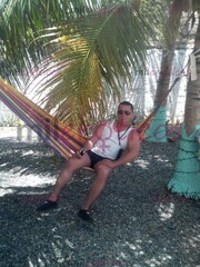 VETERANO DOTADO ETERO SERVICIO A MUJERES FANTASÍAS TRÍO PAREJAS CUCKOLD - FOTO 7