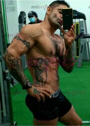 CHAKAL MUY GUAPO, ALTO, MAMADO Y VERGOTOTA - FOTO 10