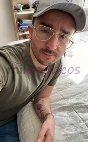 PEQUEÑO, BLANCO Y DELGADO NO TENGO SITIO - FOTO 5