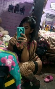 CATALINA CHICA FIESTERA Y MUY CACHONDA Y FEMENINA - FOTO 5