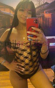 LAURA GOMEZ SENSUAL MASAJISTA Y ESCORT PARA TUS PLACERES 3242069317 - FOTO 2