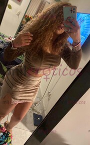 JADE DIOR LA REYNA DEL SQUIRT BISEXUAL (ATENCIÓN A PAREJAS ) GRABÓ FETICHES TRÍO - FOTO 9