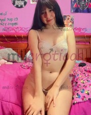 ZOE APRETADITA ZORRITA CALIENTE HAZME TUYA MI AMOR - FOTO 3