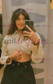 PERVERSA ESTUDIANTE MASAJISTA INICIANDO EN ANAL - FOTO 4