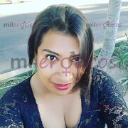 CHICA TRANSGÉNERO COJELONA Y COMPLACIENTE - FOTO 9