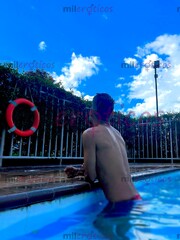 JOVEN MASAJISTA , VERSÁTIL DULCERO 22 CM CON SITIO INCLUIDO - FOTO 2