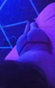 VEN A DISFRUTAR DE UN DELICIOSO Y PROFUNDO AGUANTADOR CULO A TU DISPOSICIÓN - FOTO 9