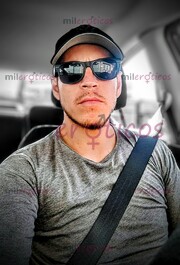 EL CHICO QUE SIEMPRE HAS QUERIDO... AHORA PUEDE SER TUYO - FOTO 1