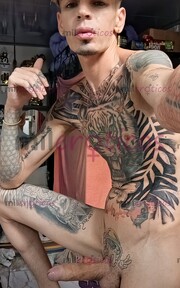 FLACO TATUADO VERGON CULION ADICTO AL SEXO - FOTO 8