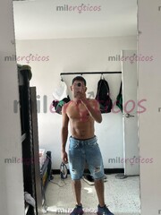 JOVEN SUMISO COMPLACIENTE TU MEJOR ACOMPAÑANTE - FOTO 4