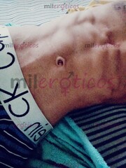 CHICO DE PASO CON EL MEJOR CONTENIDO PARA TI ESCRÍBEME - FOTO 2