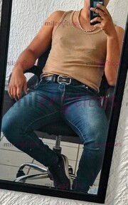 HETERO CON LECHE CALIENTE PARA REPARTIR TODA LA NOCHE!!! - FOTO 9