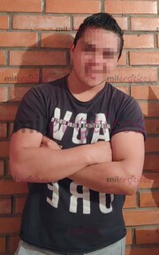 UN CABALLERO PARA SATISFACER CUALQUIER FANTASÍA - FOTO 9