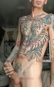 FLACO VERGON ACTIVO TATUADO BLANCO LECHERO - FOTO 6