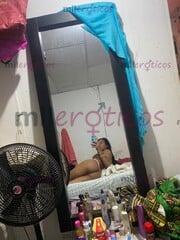 CHICA SEXI VERSÁTIL LISTA PARA COMPLACER - FOTO 1