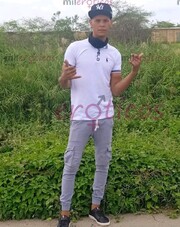 ADEN VENEZOLANO ,1.90 DELGADO SCORT 29 AÑOS - FOTO 5