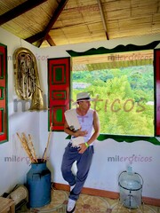 JOVEN ARRECHO Y COMPLACIENTE, TODO TIPO DE SALIDAS, PLANES Y LO QUE QUIERAS - FOTO 6