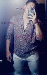 HOLA AMOR, SOY UN CHICO ALTO, GUAPO, CON BUEN CUERPO Y UN RICO PENE. - FOTO 1