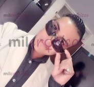 SOY UN DE JOVEN DE 25 AÑOS ATRACTIVO VIVO EN LA LOCALIDAD DE ENGATIVA SOY NUEVO - FOTO 3