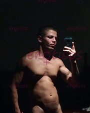 DOTADO.XXL.MUY.GRUESO.VENOSO.GUEVOS.GRANDES.LOS.QUIERES.ADENTRO - FOTO 1