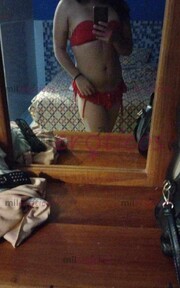 SOY UNA CHICA COMPLACIENTE Y TE TRATO COMO SI FUERA TU NOVIA - FOTO 9